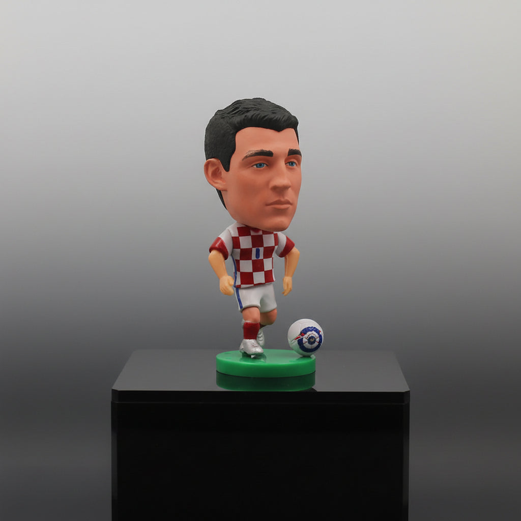 Collectible Soccer Star Resin Figurine & Mini Football Player Doll (6.5cm)